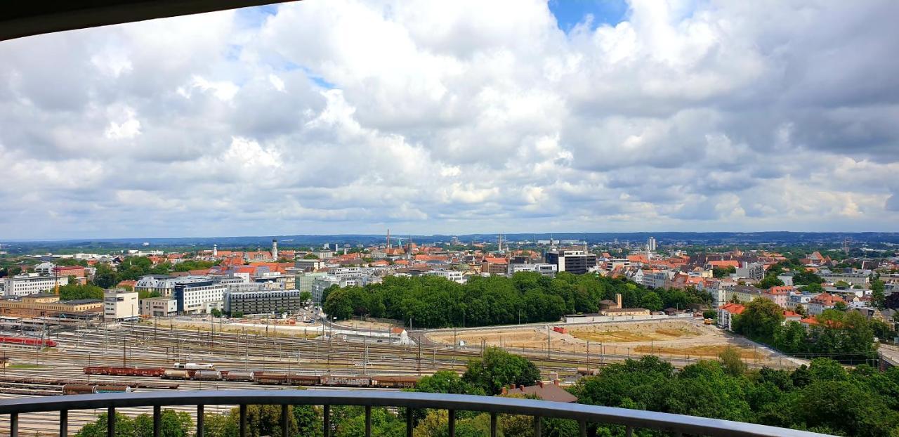 Suite-Xxi City View Hotelturm Augsbourg Extérieur photo