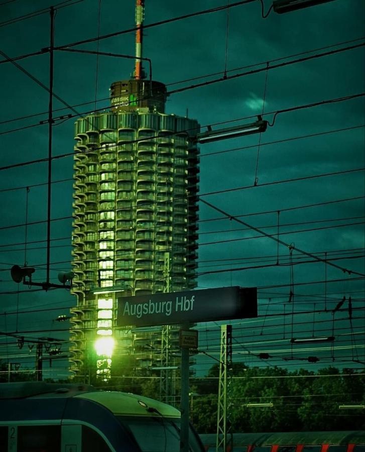 Suite-Xxi City View Hotelturm Augsbourg Extérieur photo